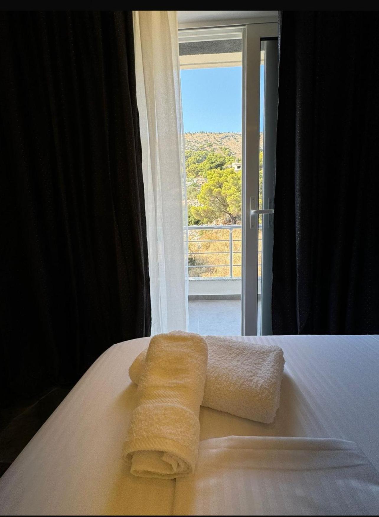 Noya Suites Sr Саранде Екстериор снимка