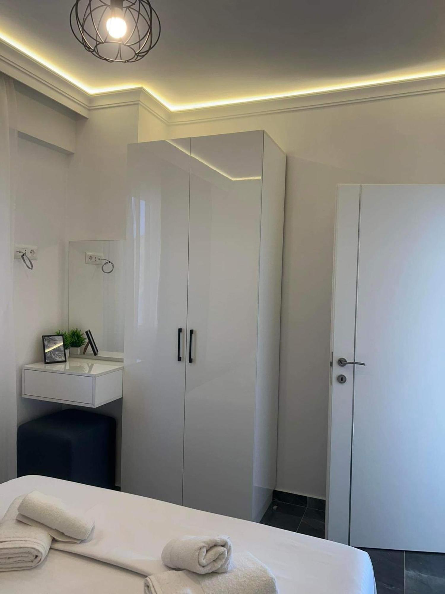 Noya Suites Sr Саранде Екстериор снимка